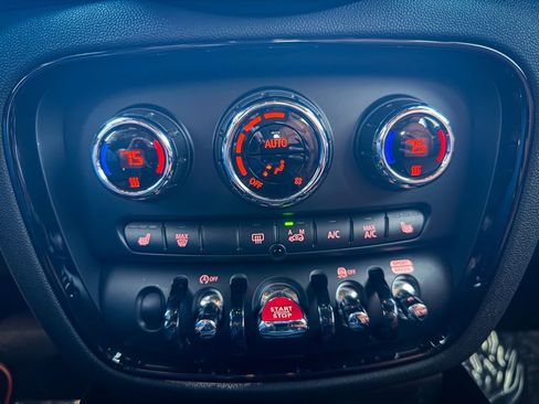 Used 2023 MINI Cooper Clubman S w/ Signature Upholstery Package image 19