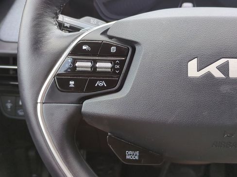 Certified 2022 Kia EV6 Wind w/ Wind Technology Package AWD/4WD image 25