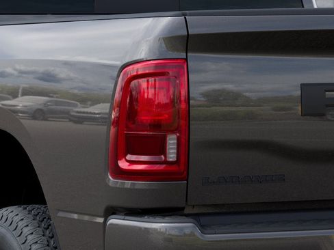 New 2026 RAM 2500 Laramie AWD/4WD image 20