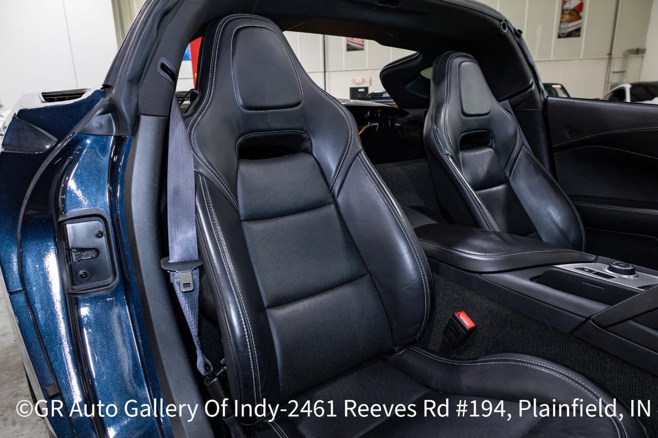 Used 2014 Chevrolet Corvette Stingray Coupe RWD image 39