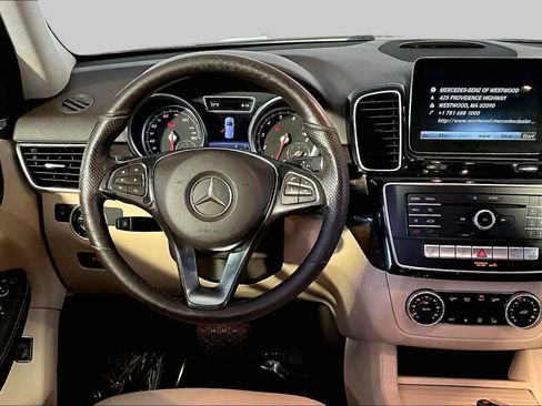 Used 2017 Mercedes-Benz GLE 350 4MATIC image 6