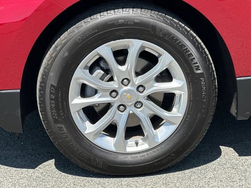 Used 2021 Chevrolet Equinox LT FWD image 25