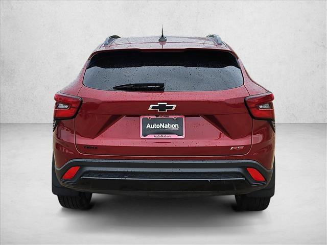 Used 2024 Chevrolet Trax RS w/ Sunroof Package FWD image 7