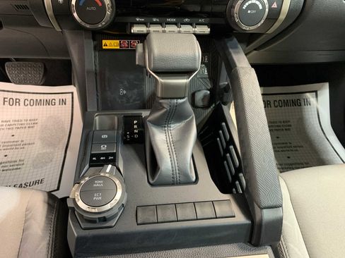 Used 2024 Toyota Tacoma SR5 image 7