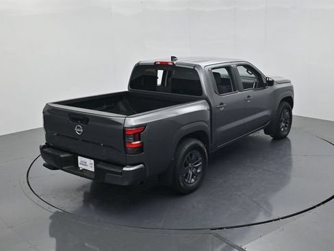 Used 2026 Nissan Frontier SV RWD image 39