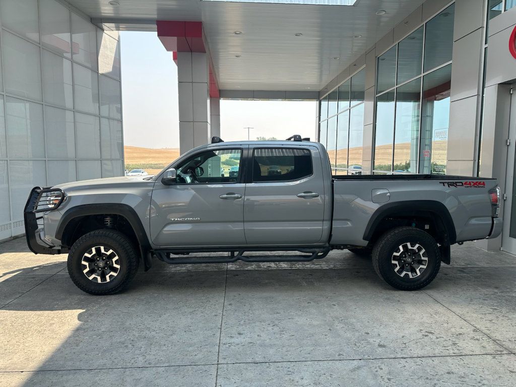 Used 2020 Toyota Tacoma TRD Off-Road w/ Technology Package AWD/4WD image 5