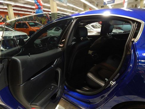 Used 2022 Maserati Ghibli Modena Q4 image 34