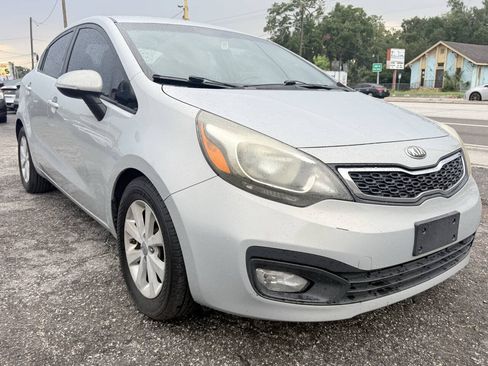Used 2013 Kia Rio EX w/ Convenience Pkg FWD image 3