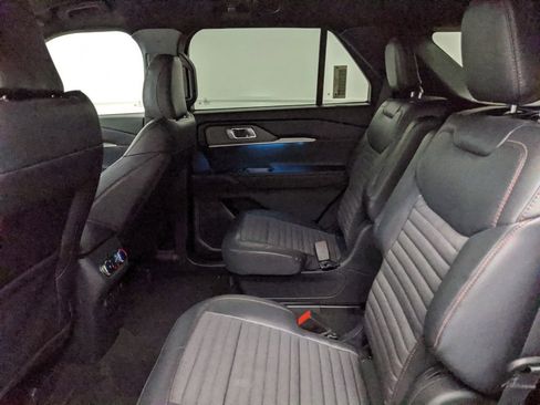 New 2025 Ford Explorer ST-Line w/ Premium Package image 23