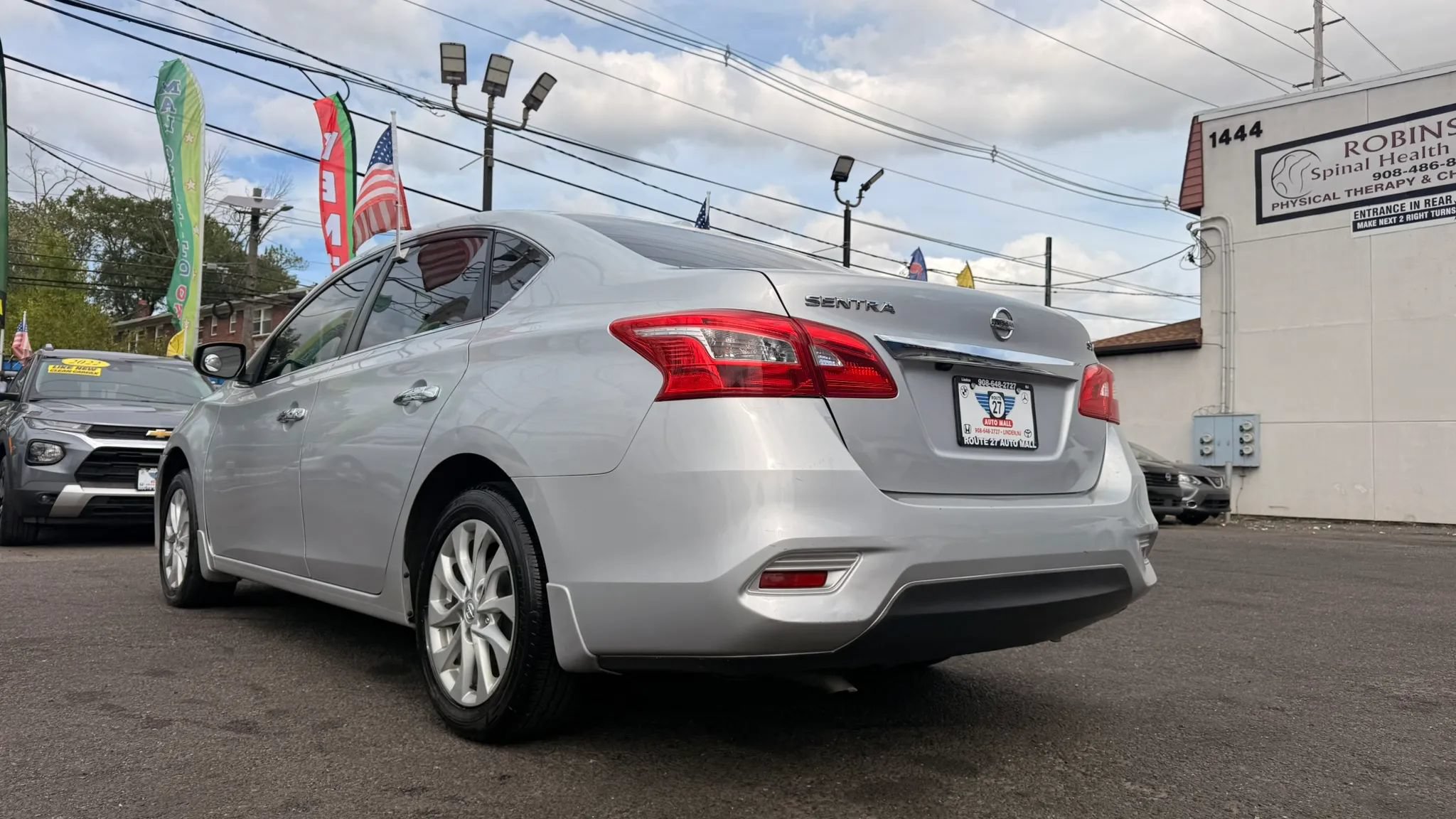 Used 2019 Nissan Sentra SV FWD image 8
