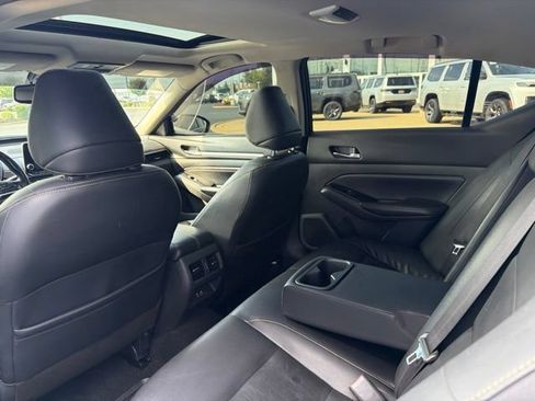 Used 2020 Nissan Altima 2.5 SL FWD image 26