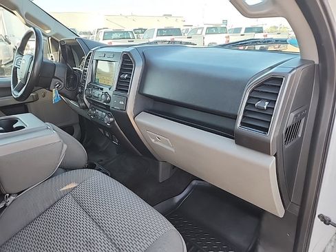 Used 2018 Ford F150 XLT w/ Equipment Group 302A Luxury AWD/4WD image 43