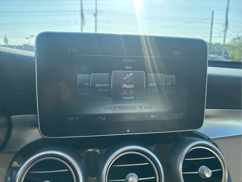 Used 2017 Mercedes-Benz GLC 300 image 10