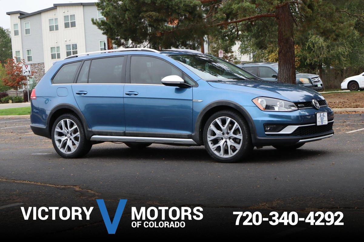 Used 2017 Volkswagen Golf Alltrack SEL AWD/4WD image 1