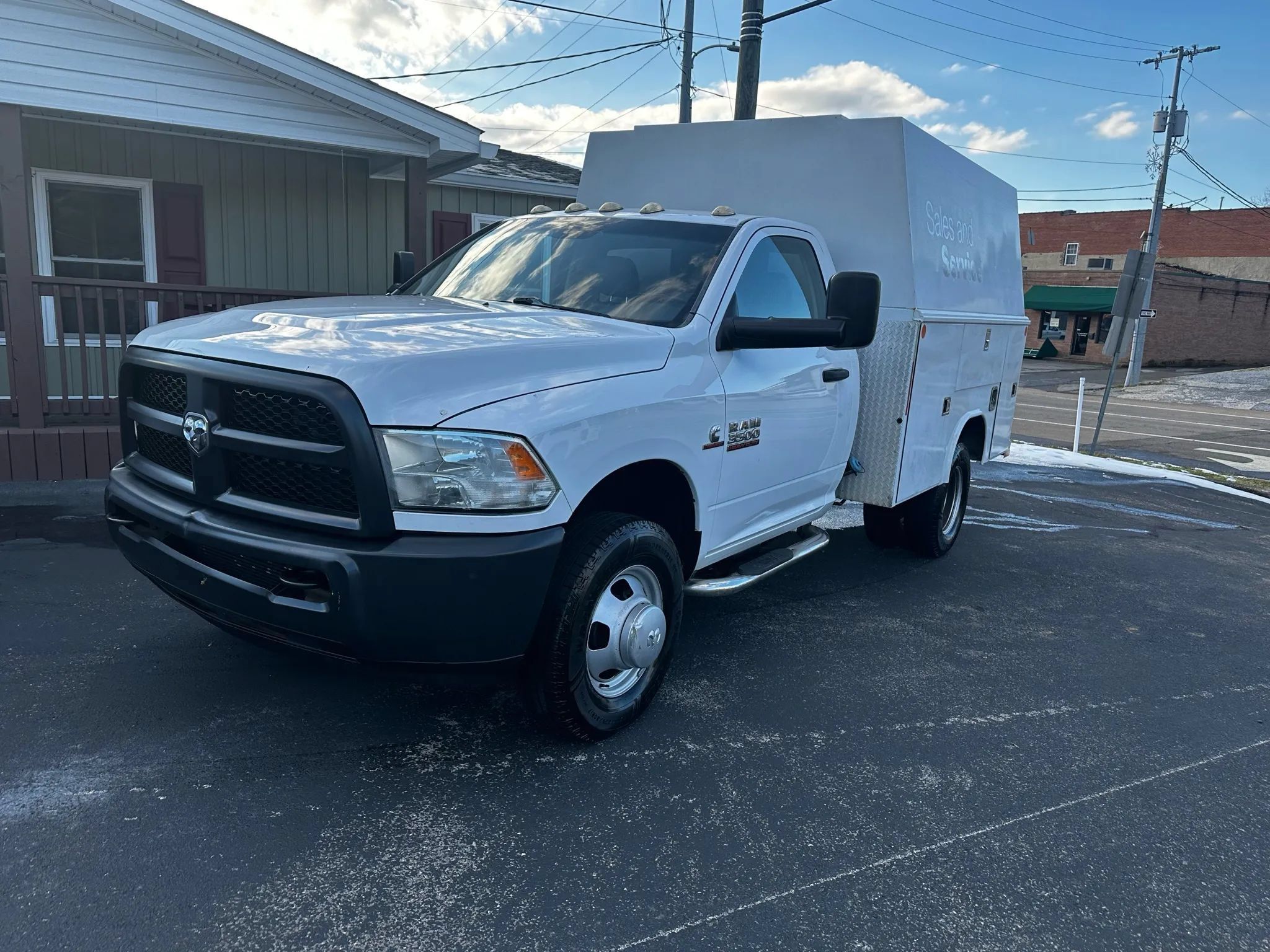 Used 2014 RAM 3500 Tradesman RWD image 2