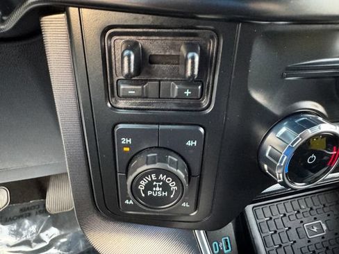 Used 2024 Ford F150 Platinum w/ Equipment Group 702A High AWD/4WD image 28