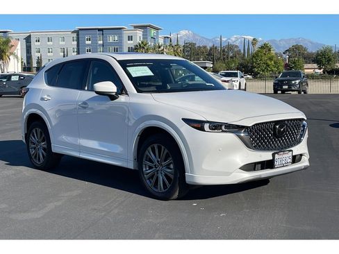 Certified 2025 MAZDA CX-5 Signature image 9