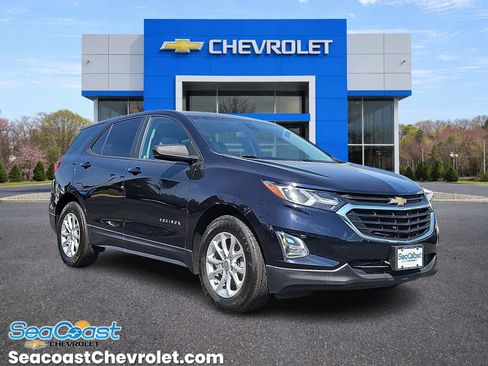 Certified 2020 Chevrolet Equinox LS w/ LS Convenience Package FWD image 1