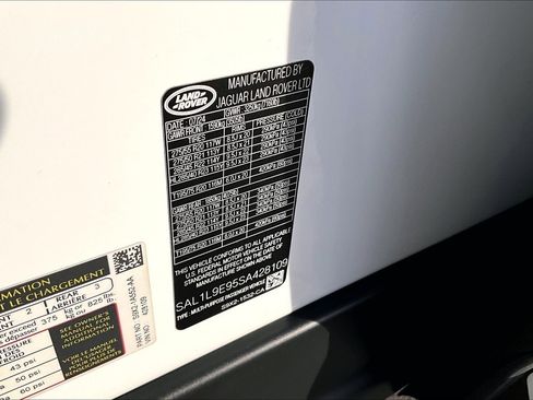 Used 2025 Land Rover Range Rover Sport Dynamic SE image 35