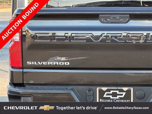 Certified 2023 Chevrolet Silverado 1500 Custom image 6
