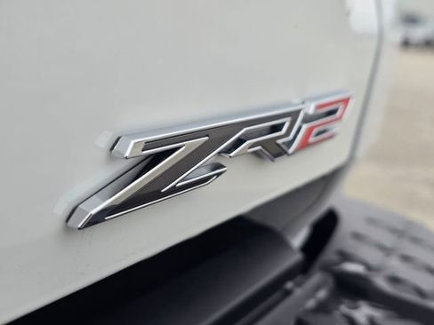 Used 2024 Chevrolet Colorado ZR2 w/ ZR2 Convenience Package III image 11