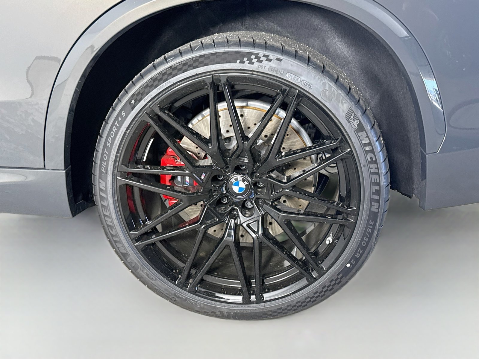 New 2026 BMW X5 M Competition w/ Executive Package AWD/4WD image 33