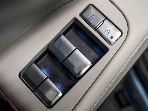 Used 2025 Lincoln Navigator L Reserve image 26