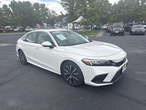 Certified 2023 Honda Civic EX image 4
