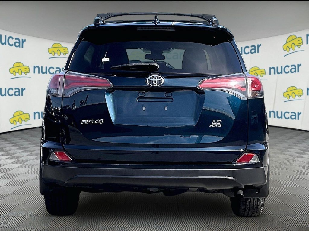 Used 2017 Toyota RAV4 LE AWD/4WD image 5