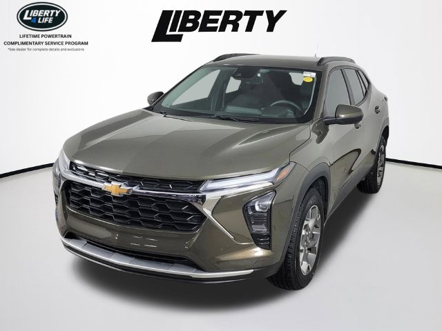 Used 2024 Chevrolet Trax LT FWD image 8
