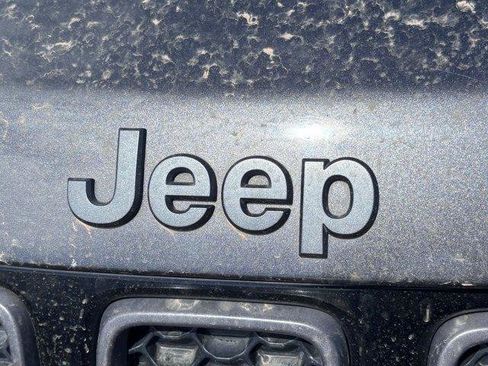 Used 2021 Jeep Compass Latitude AWD/4WD image 8