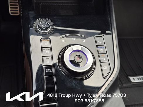 Used 2023 Kia Niro Wave FWD image 40
