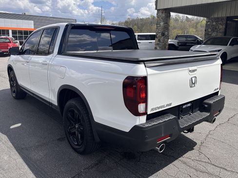 Used 2022 Honda Ridgeline Black Edition image 8