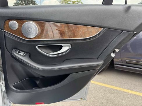 Used 2016 Mercedes-Benz C 300 4MATIC Sedan image 37