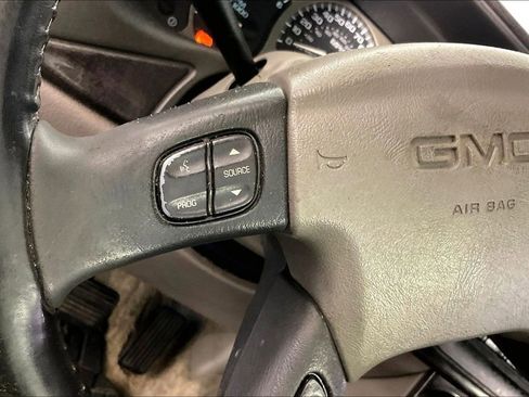 Used 2003 GMC Yukon XL Denali image 20