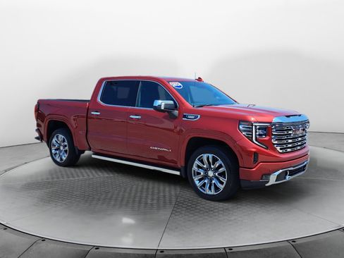 Used 2024 GMC Sierra 1500 Denali w/ Denali Reserve Package AWD/4WD image 1