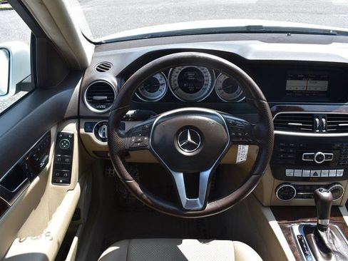 Used 2014 Mercedes-Benz C 300 4MATIC Sedan image 14