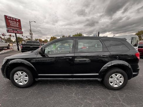 Used 2012 Dodge Journey American Value Package w/ Flexible Seating Group image 2