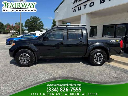 Used 2016 Nissan Frontier PRO-4X w/ Pro-4x Luxury Package AWD/4WD image 9