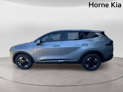 New 2026 Kia Sportage LX FWD image 6