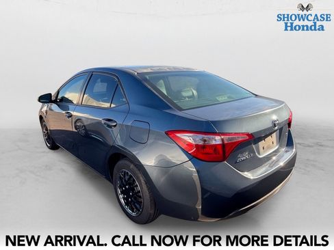 Used 2017 Toyota Corolla LE w/ Carpet Mat Package (TMS) image 4