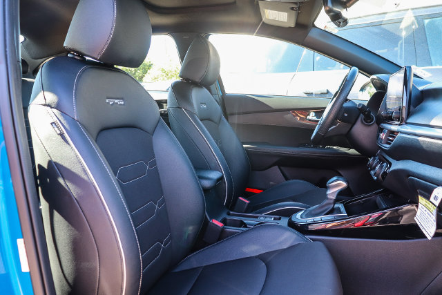 Certified 2024 Kia Forte GT-Line w/ GT-Line Premium Package FWD image 17