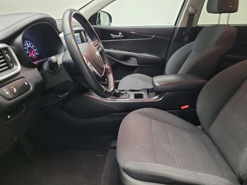 Used 2020 Kia Sorento LX w/ LX I4 Convenience Package AWD/4WD image 17