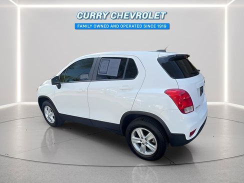 Used 2020 Chevrolet Trax LS AWD/4WD image 10