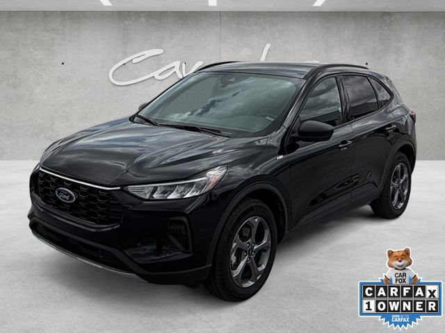 Used 2025 Ford Escape ST-Line AWD/4WD image 1
