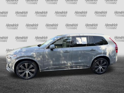 Certified 2024 Volvo XC90 T8 Plus w/ Protection Package Premier AWD/4WD image 7