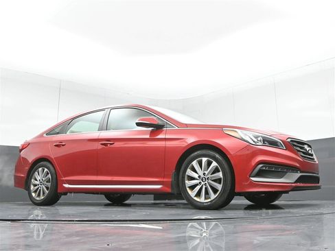 Used 2017 Hyundai Sonata Sport image 33