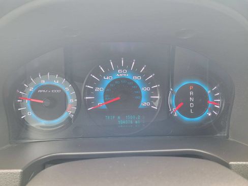 Used 2012 Ford Fusion SE image 9