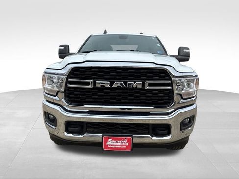 Used 2024 RAM 2500 Big Horn image 10