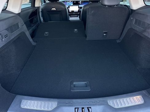 New 2026 Lincoln Nautilus Premier w/ Equipment Group 102A image 14